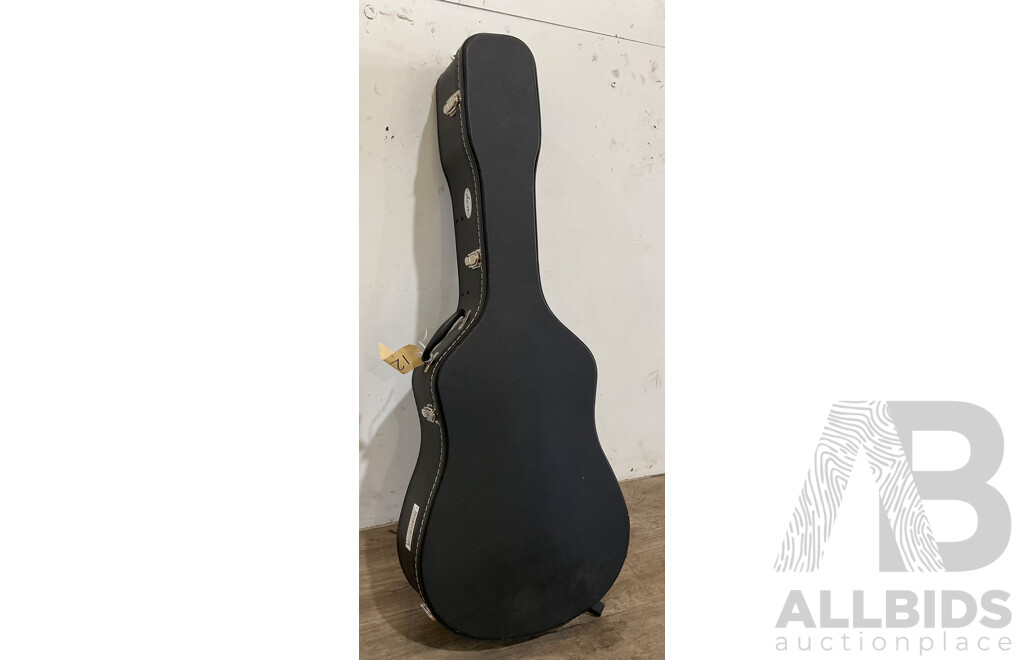 BAO-SHENQ Acoustic Guitar W/ Hard Case