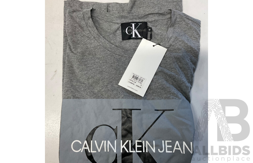 SUPERDRY, CALVIN KLEIN for Men/Women & Assorted of Clothing (Size M) - Lot of 13 - Estimated Total $400.00