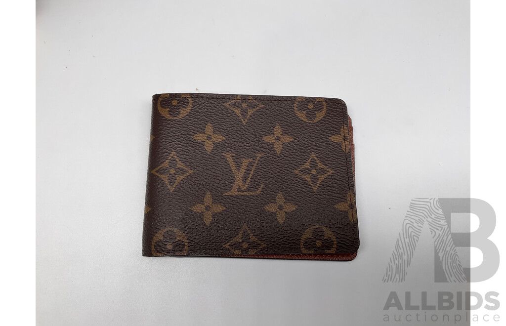 Recovered Goods - Mens Wallet and Crossbody Bag