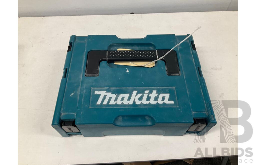 MAKITA Tool Box W/ Bosch Laser Level, Pinpoint P120 Stud Finder, Fluke 117 Multimeter and Other Assorted Tools and Hardware