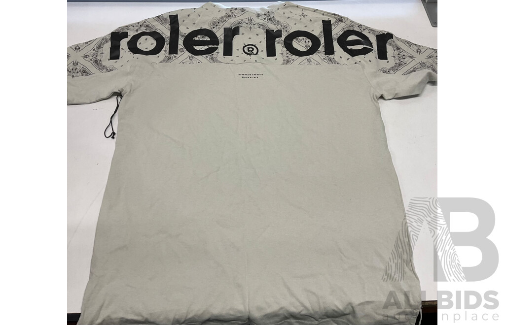 NIKE, CHAMPION, ROLER Sweatshirt / Hoodies / T-Shirt (Size M) - Lot of 6 - Estimated Total ORP$450.00