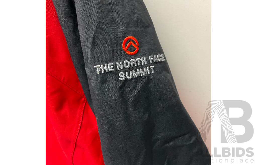 The NORTH FACE Summit GORE-TEX Jackets/Sweatshirt - Lot of 3
