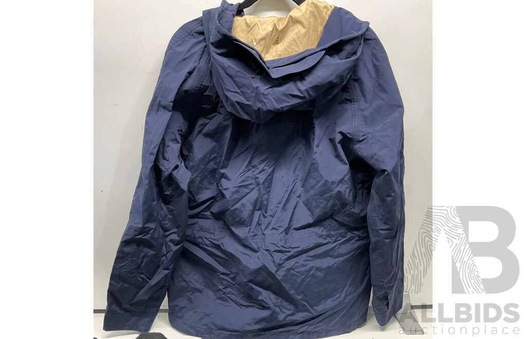 The NORTH FACE Mens Dryvent Jacket Navy - Size M - ORP $500.00
