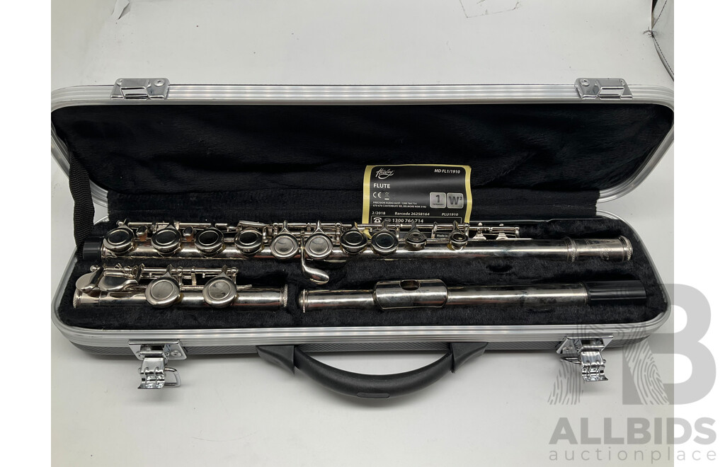 HUXLEY Flute MK109 W/ Hard Case
