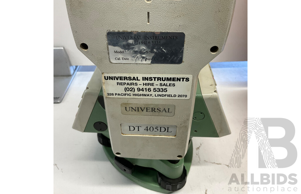 UNIVERSAL INSTRUMENTS Universal DT402L Theodolite in Carry Case - ORP$1998.00