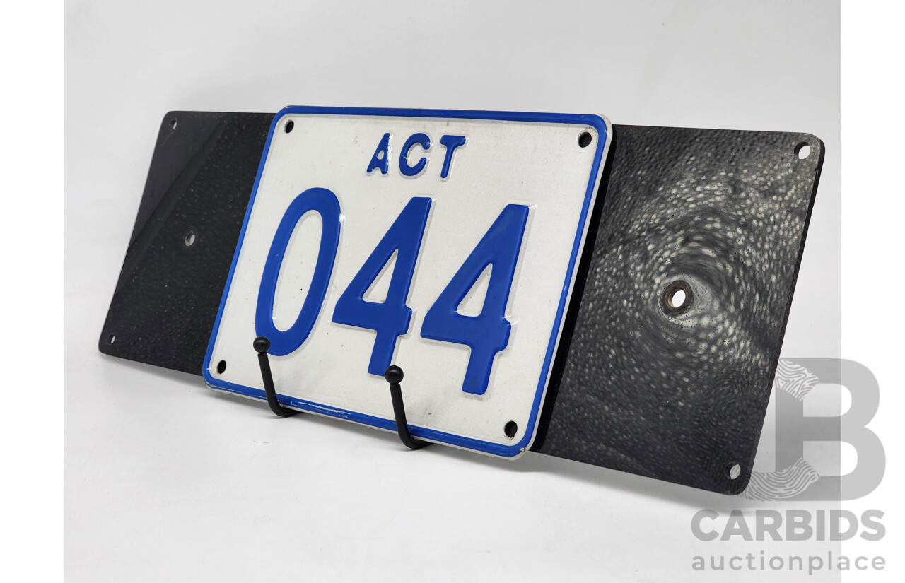 ACT Alpha Numeric Number Plate Lot 1513109 CARBIDS