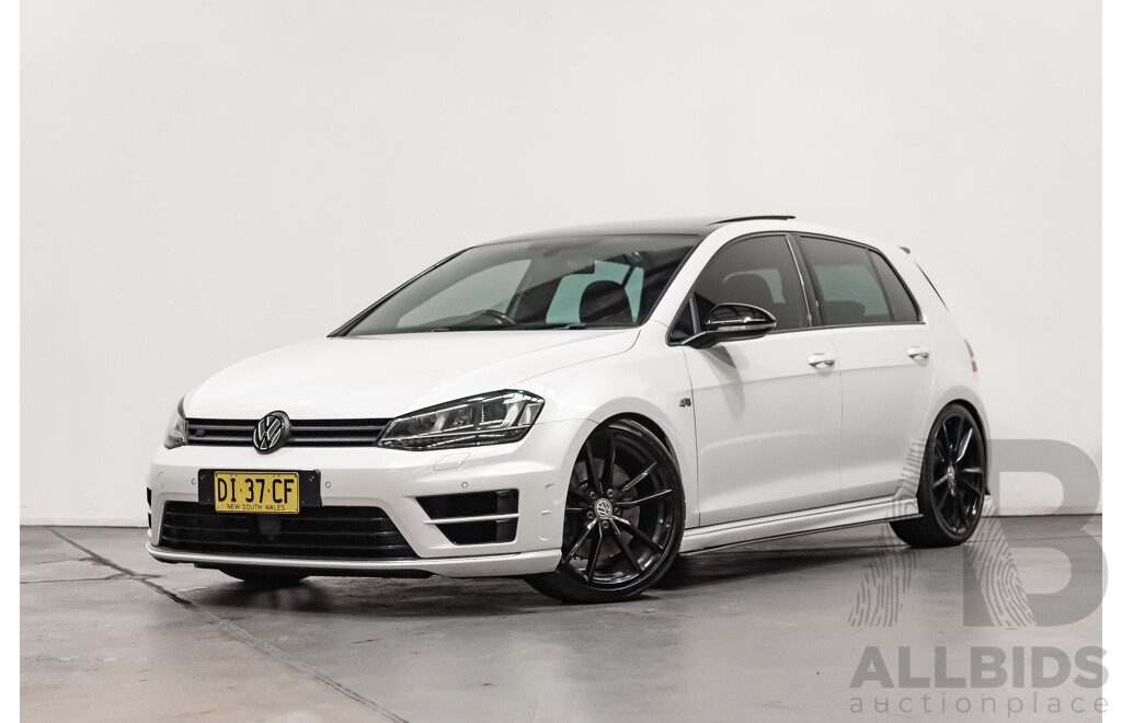 Volkswagen Golf R Wolfsburg Lot Carbids