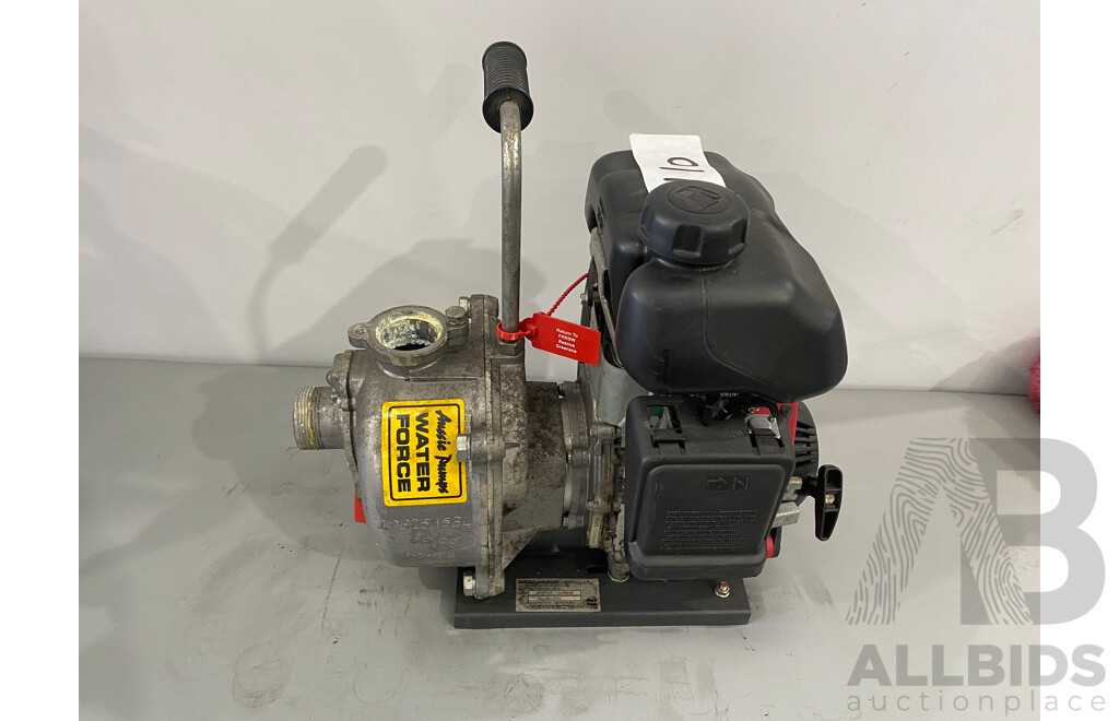 Honda GXH50 4 Stroke Transfer Pump