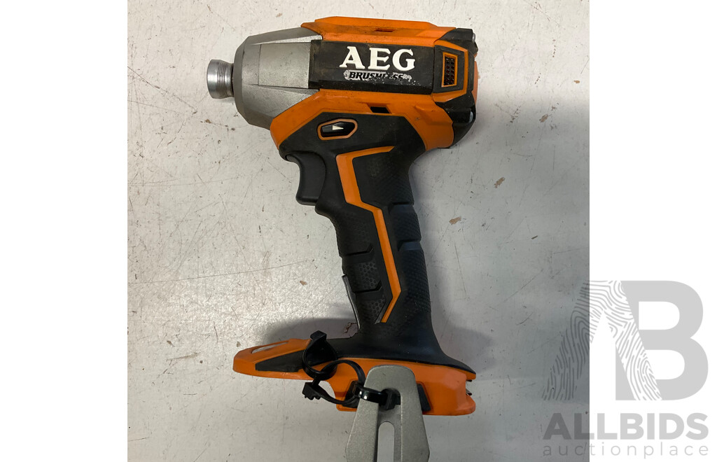 AEG BSS18BLC Brushless Impact Driver  & 2x L1820R 2.0Ah Battries & BL1218 Charger - Lot of 4