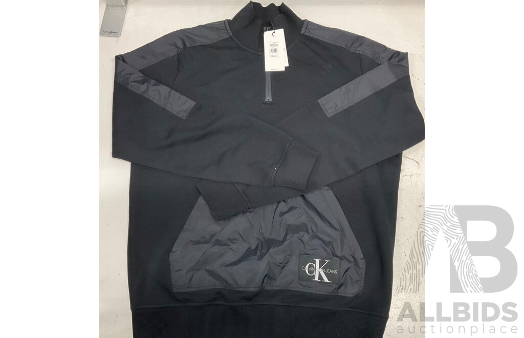 CALVIN KLEIN Jumpers SIZE L - Lot of 2 - Estimated Total $ 278.00