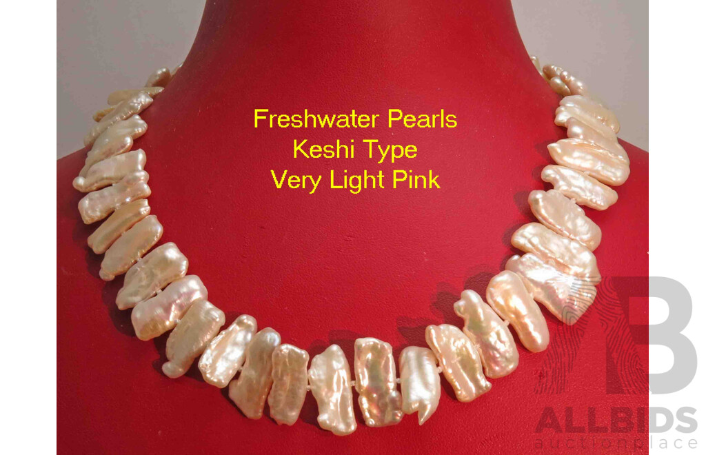 Necklace of Keshi type Freshwater Pearls