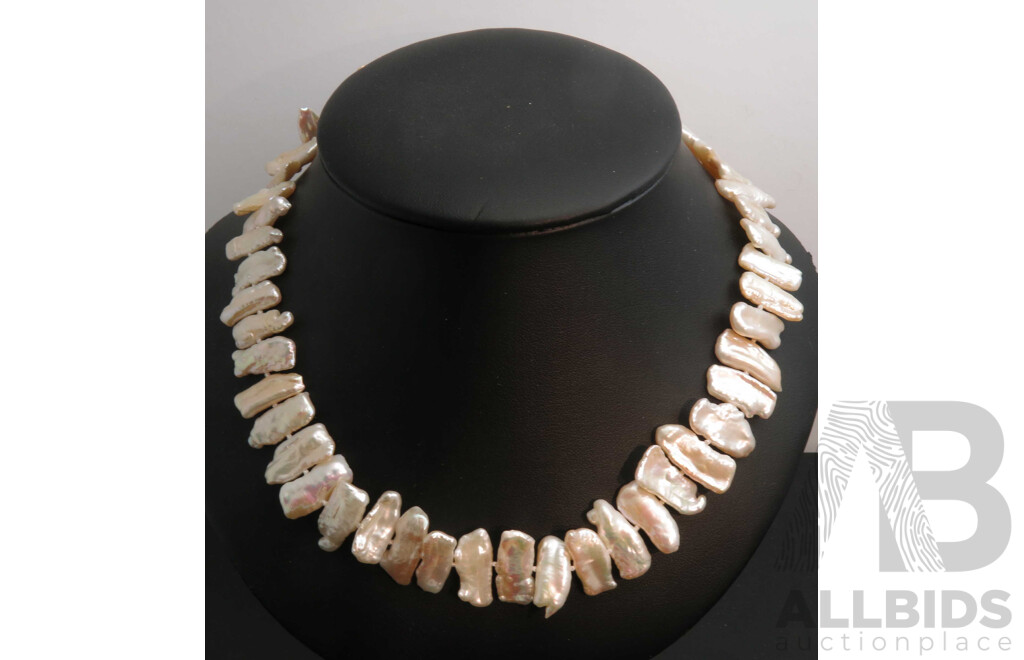 Necklace of Keshi type Freshwater Pearls