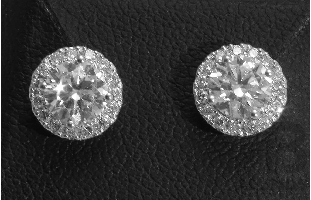 9ct White Gold Earrings - 2.00ct Real Diamonds - Lab Grown - Certified