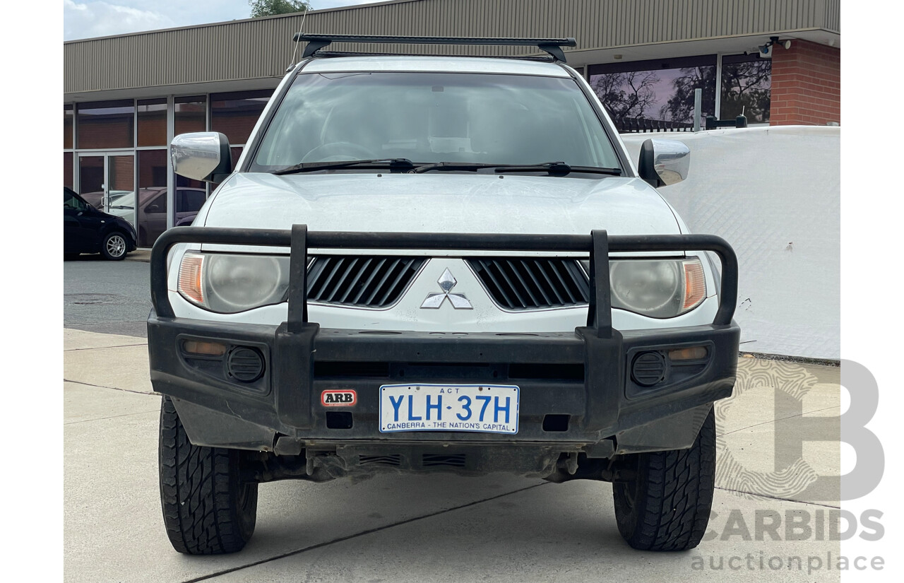 06/07 Mitsubishi Triton GLX-R (4x4) 4x4 ML Double Cab Utility White 3.2L