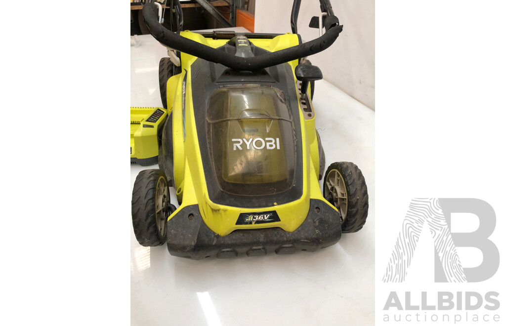 Ryobi RLM36B40H. Electric Lawn Mower with 36V Single Battery Charger