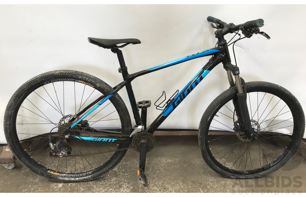 Giant ATX 14 Speed Mountain Bike