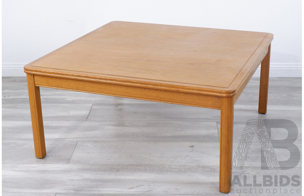 Large Sqaure Natural Oak Coffee Table