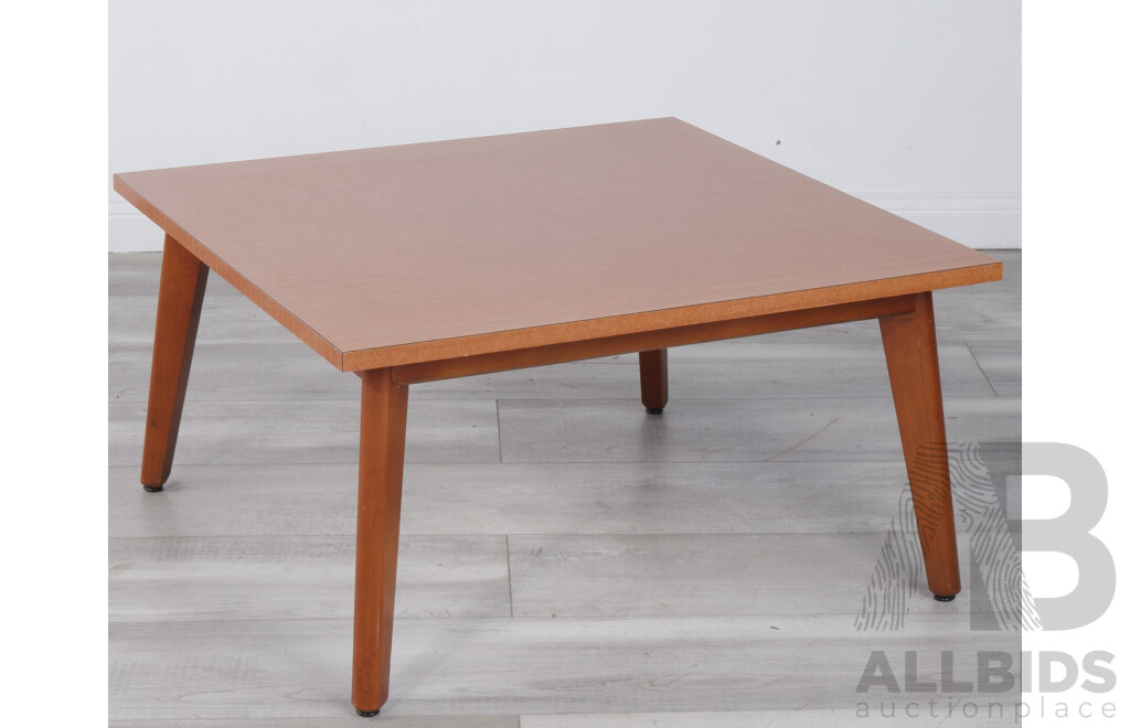 Retro Sqaure Coffee Table with Laminate Top