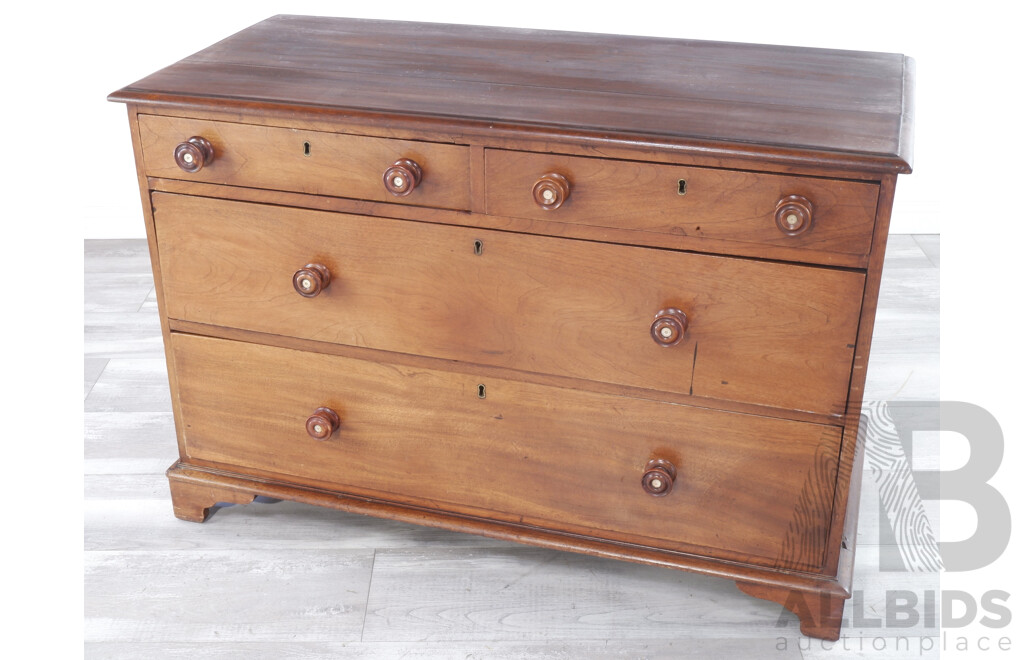 Victorian Mahogany Chest of Four Drawers