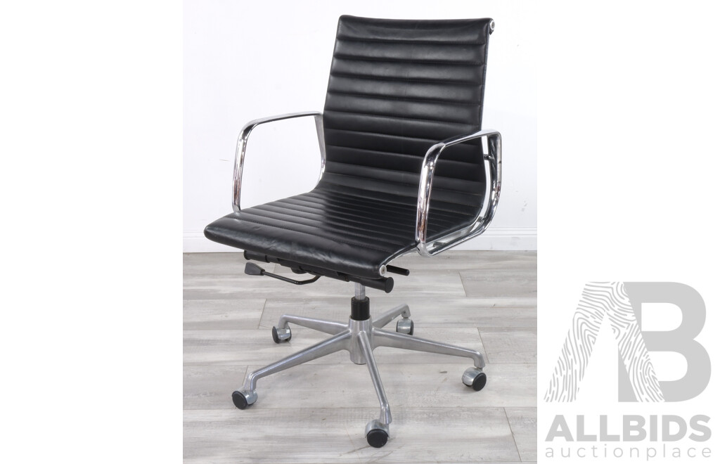 Modern Metal Framed Office Chair