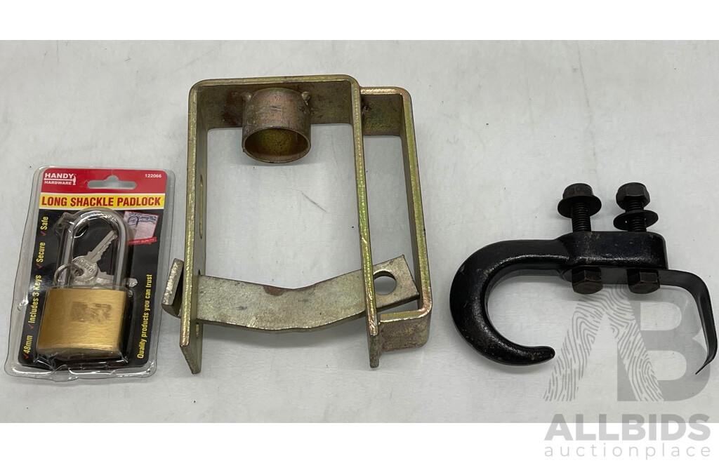 Trailer Lock and Recovery Hook