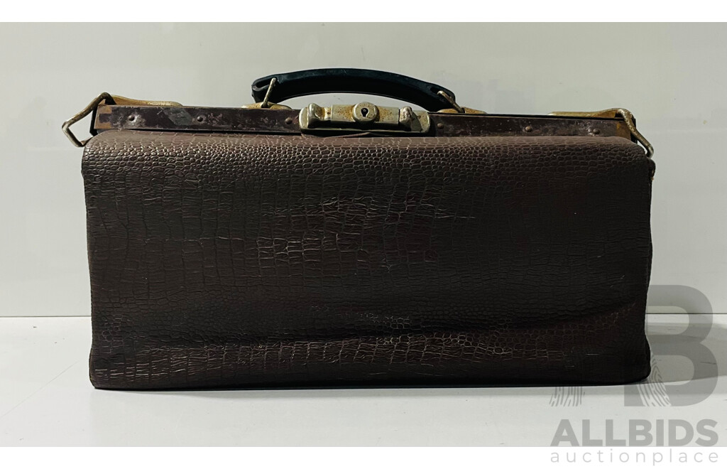 Vintage Gladstone Bag