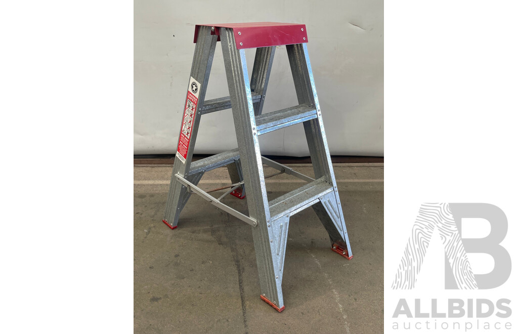 Geelong 3 Step Ladder