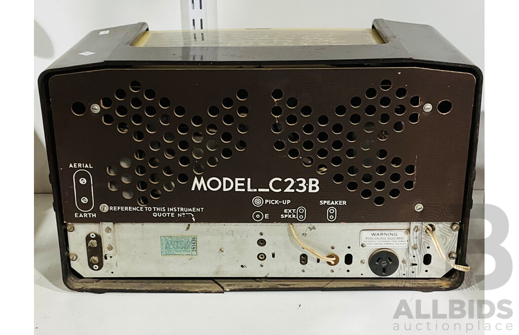 Vintage His Master’s Voice Model _ C23B Radio Wireless