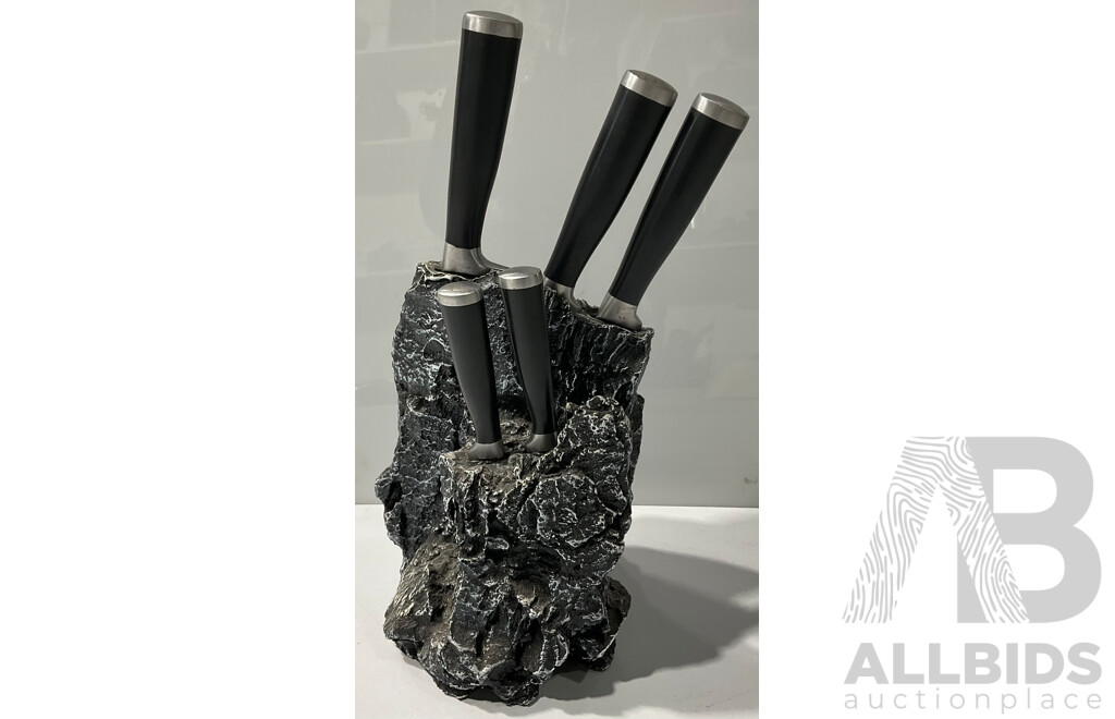 Decorative Metal Knife Block with All Knives - Stoneline ExCalibur