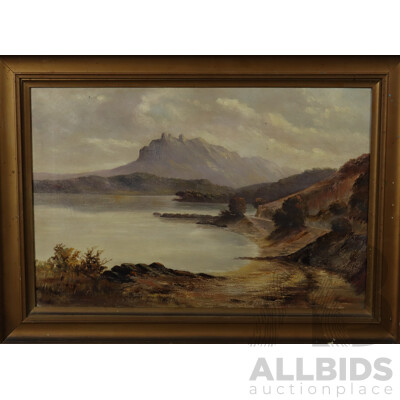 Artist Unknown, Lovely Vintage Work - Peaceful Scottish Loch and Mountainscape, Oil on Canvas, 53 x 74 cm (frame)