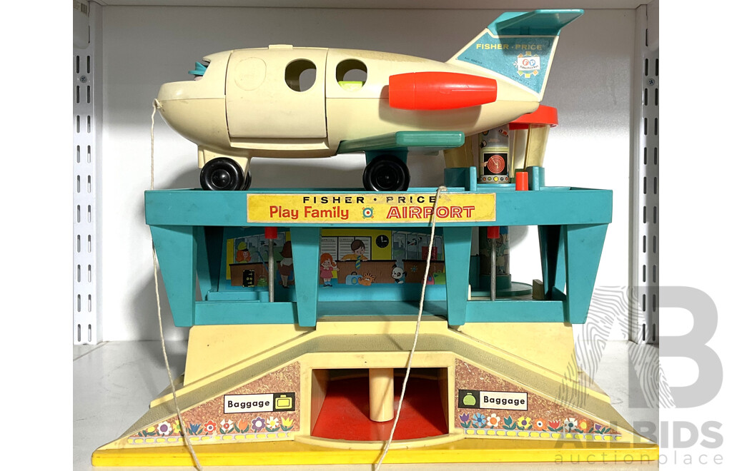 Vintage Fisher Price Little People Airport Play Set C1972