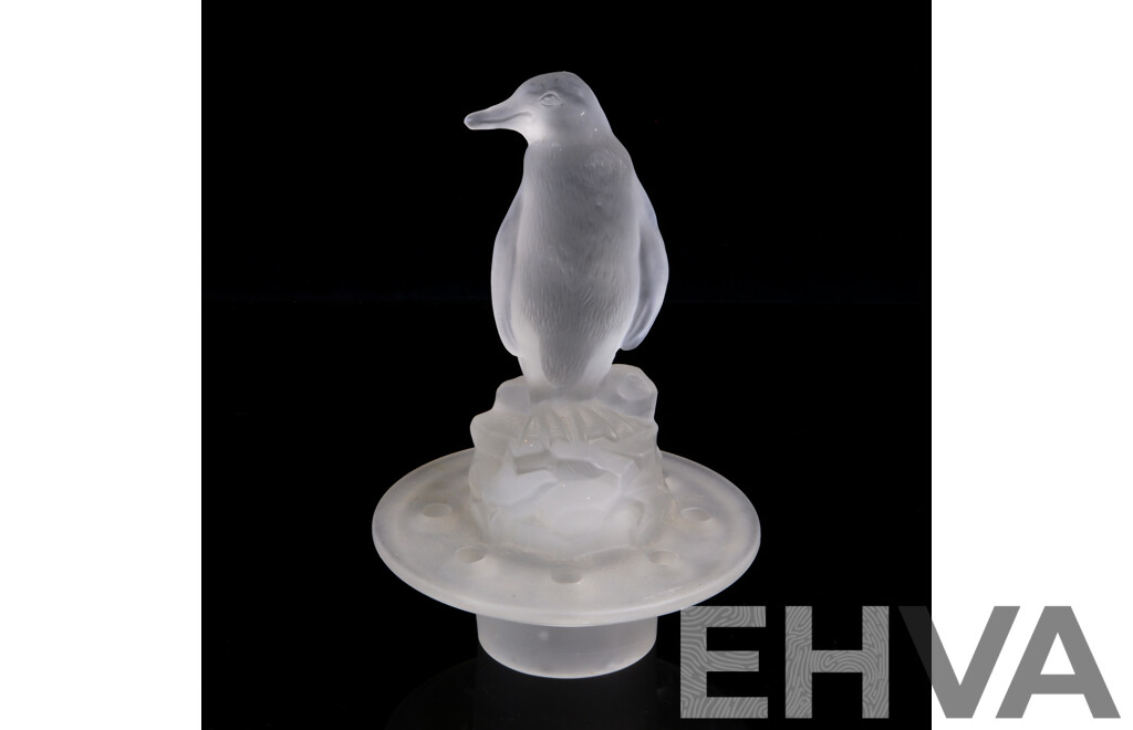 Vintage Glass Vase Frog in Antarctic Penguin Theme