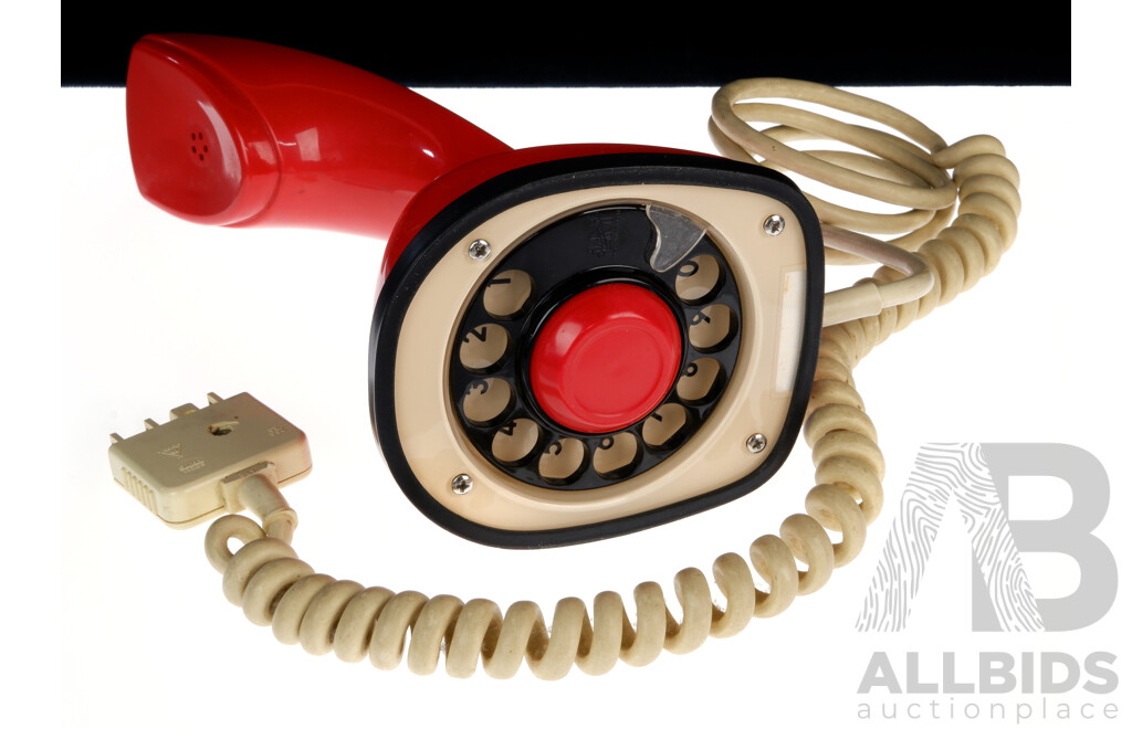 Vintage Red Ericsson LM Cobra Phone