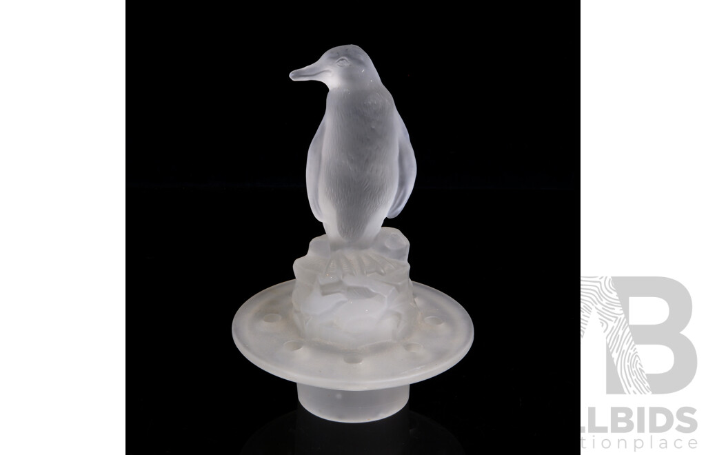 Vintage Glass Vase Frog in Antarctic Penguin Theme