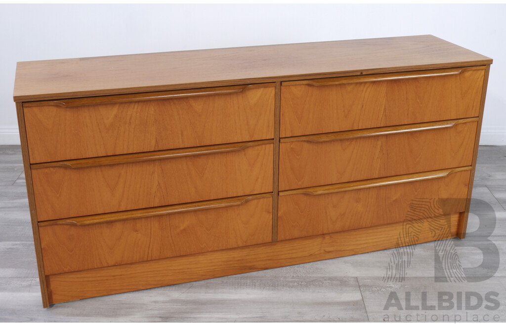 Mid Century Chest of Drawers with Wave Handles
