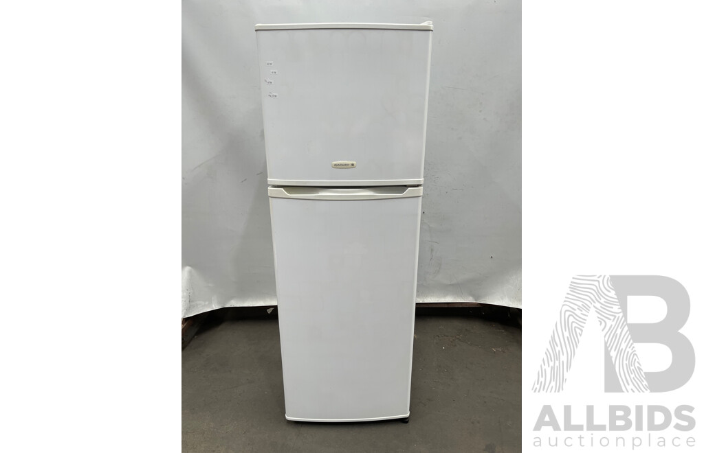 Kelvinator 245ltr Fridge/Freezer