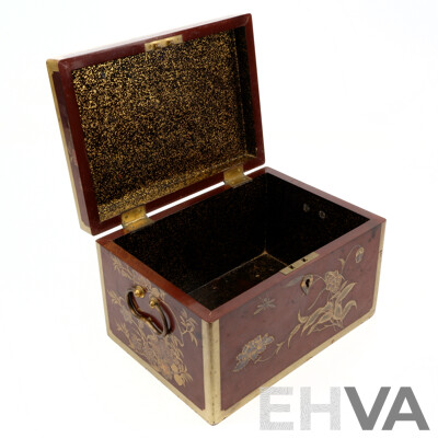 Vintage Japanese Lacquer Ware Jewellery Box