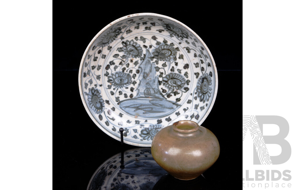 Genuine Late Ming Wanli Period Blue and White Dish Circa 1600, and a Song to Ming Period Celadon Jarlet