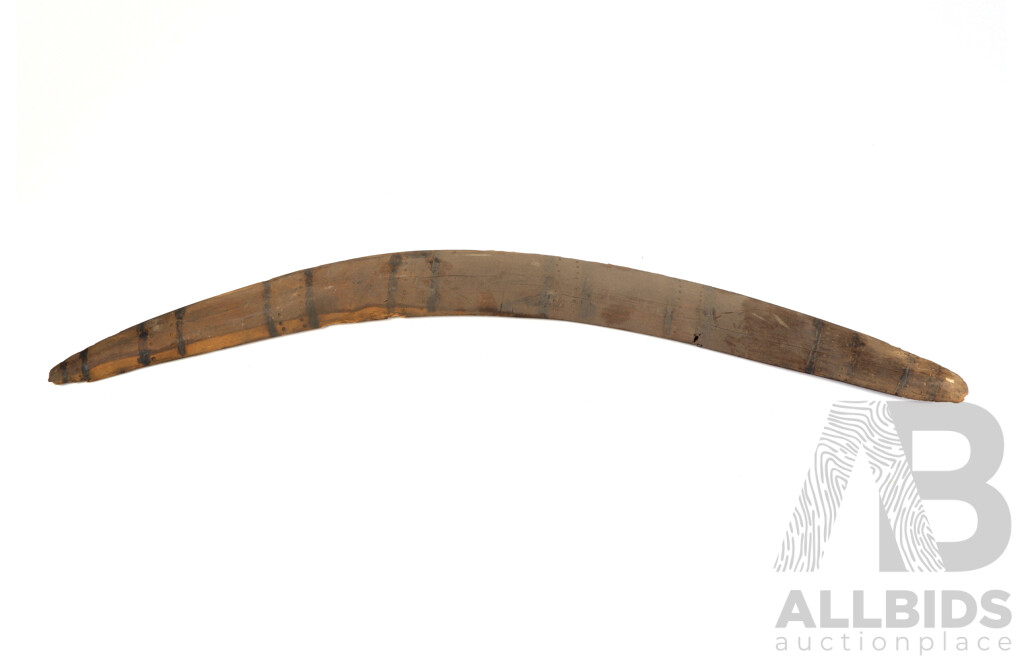 Vintage Hand Carved Australian Indigenous Hardwood Boomerang