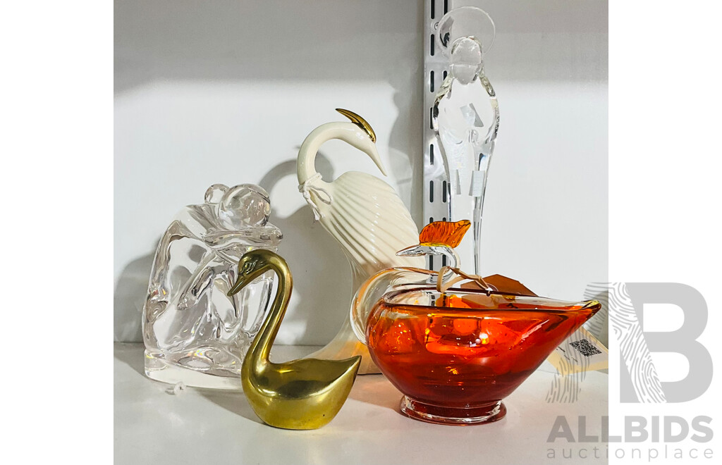 Varied Collection of Vintage Homewares Including Art Glass Madonna, Acrylic Huddling Woman and a Trio of Swan and Heron Inspired Items Including a Brass Swan and an Orange Glass Sweet Dish
