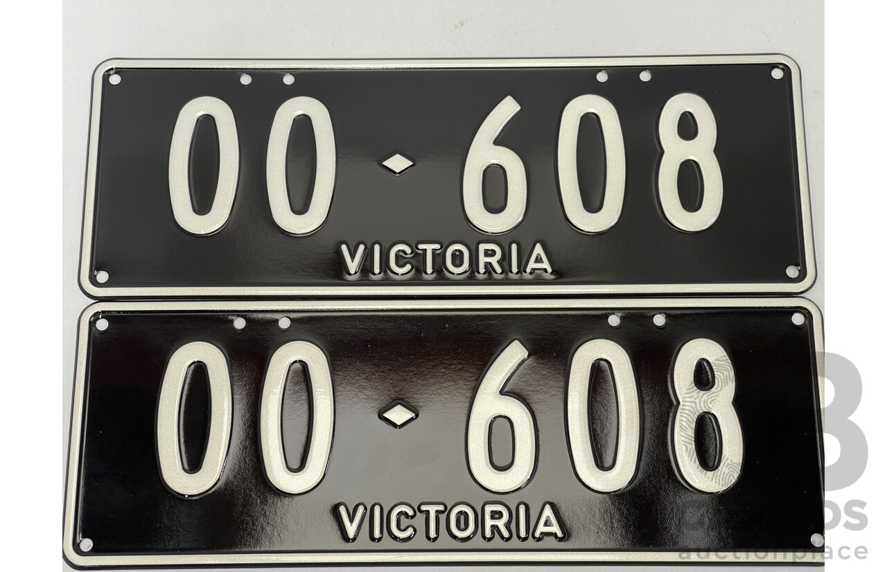 Victorian VIC Custom 5 - Character Alpha/Numeric Number Plate OO.608