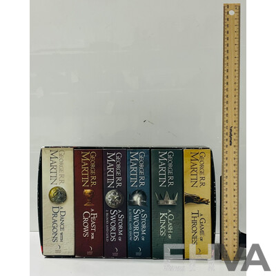 Game of Thrones, G E Martin, Six Book Set in Slip Case, Paperbacks