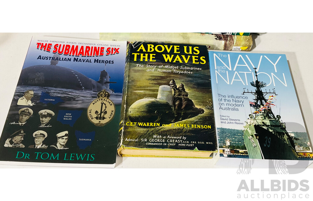 Collection 19 Books Relating to War and Warefare Including Submarines & Australian Submariners, Navy, WW1 & WW2 & More