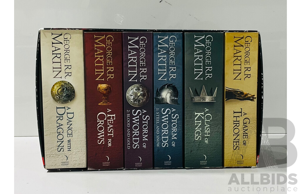 Game of Thrones, G E Martin, Six Book Set in Slip Case, Paperbacks