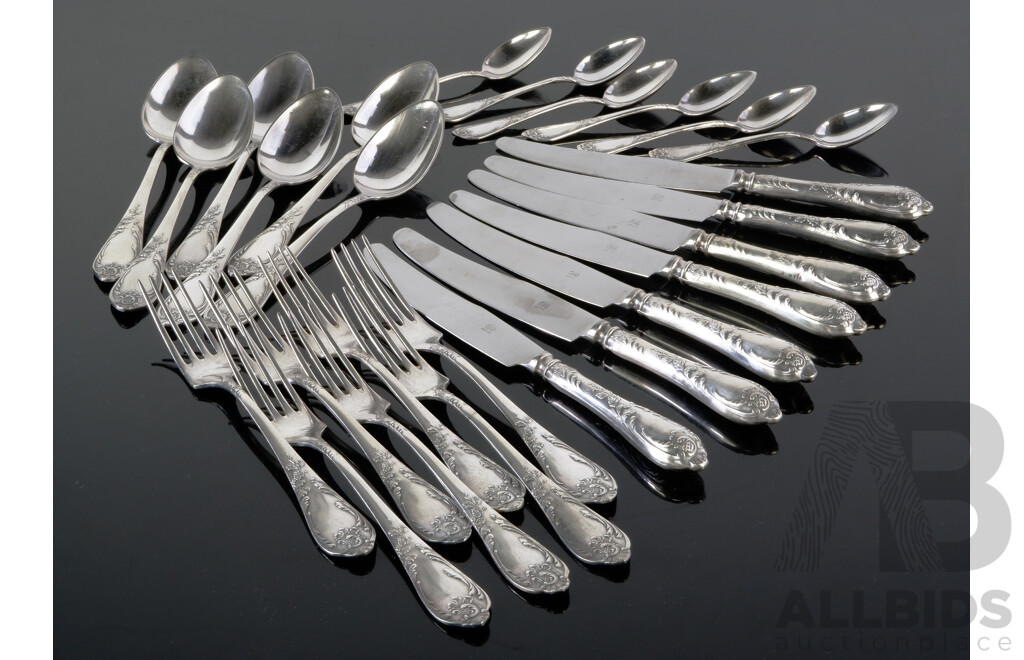 Vintage Russian Silver Plate 26 Piece Flatware Set