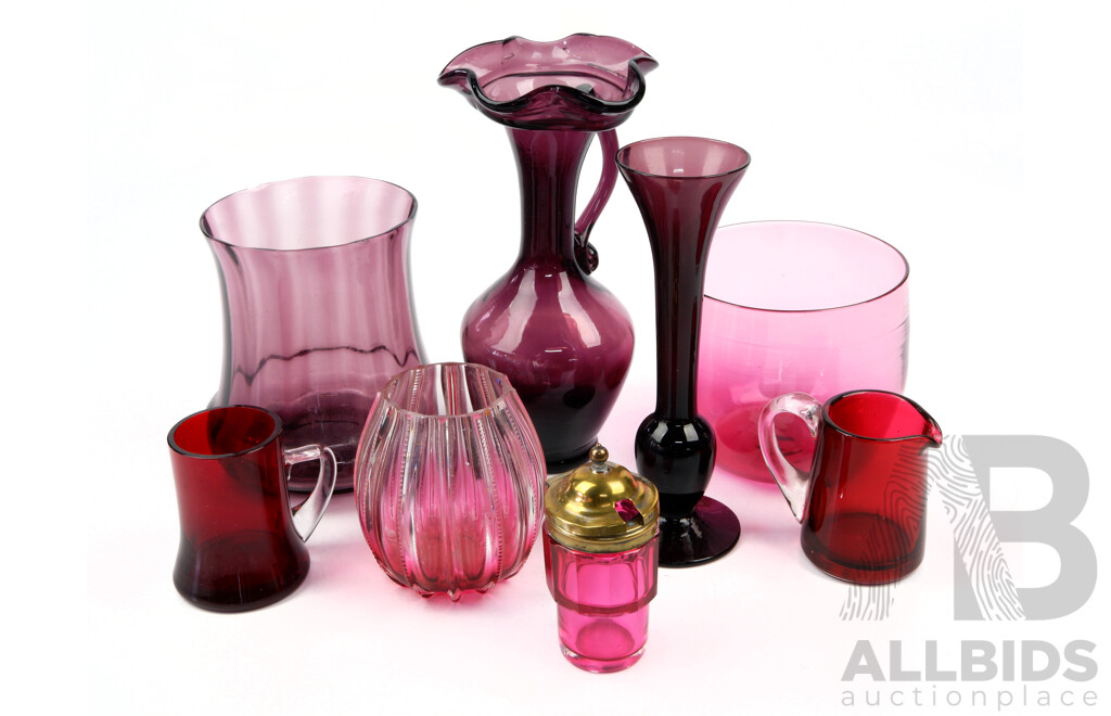 Collection Vintage Ruby and Cranberry Glass Pieces