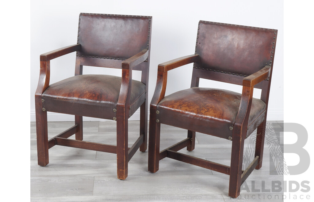 Pair of Vintage Mahogany Armchairs with Leather Upholstry