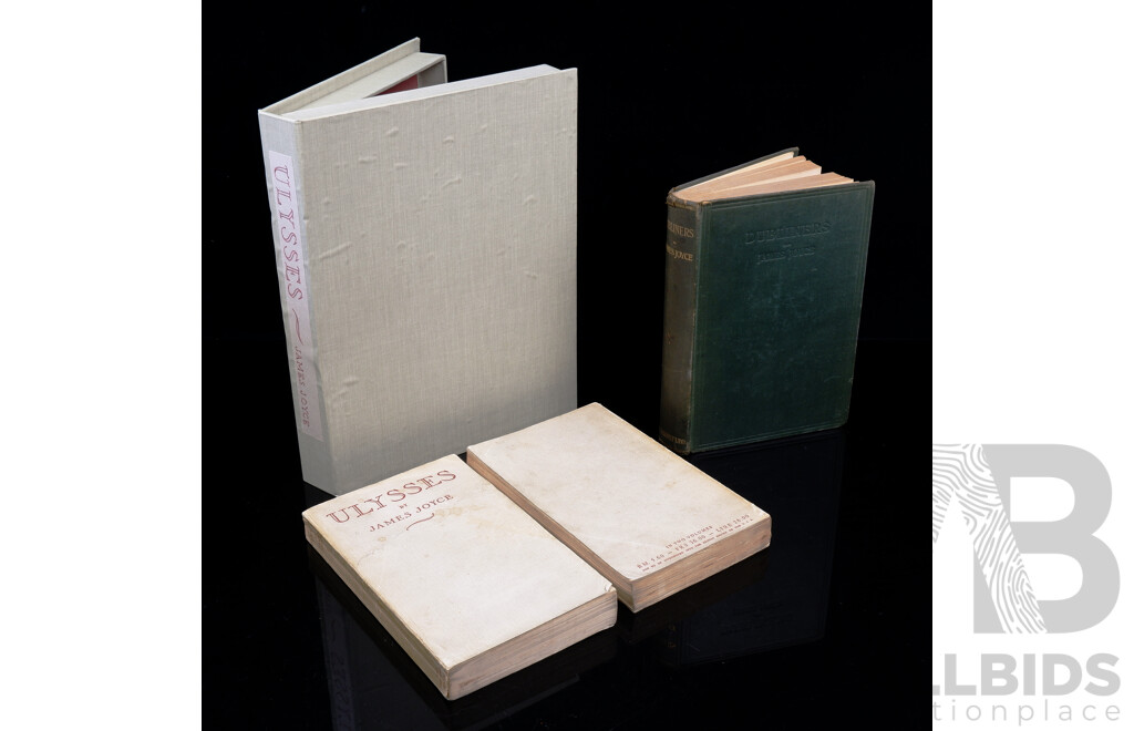 Ulysses, James Joyce, Two Volume Set, the Odyssey Press, 1932, Paperbacks in Solander Case, Along with Dubliners, James Joyce, the Egoist Press, 1922