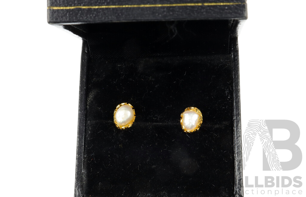 9ct Freshwater Baroque Pearl Stud Earrings, 6mm X 5mm, 0.69 Grams