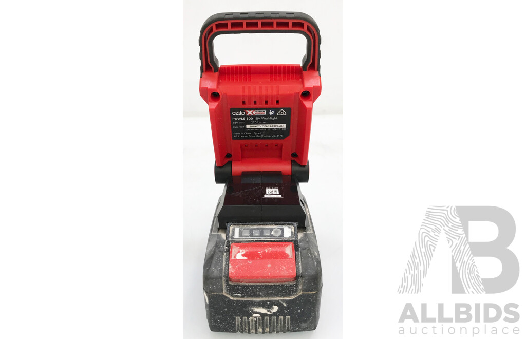 OZITO Cordless Impact Driver and Cordless Worklight